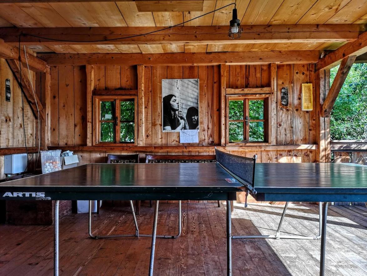 Apartmany Cerveny Dvur Chvalšiny Exterior foto